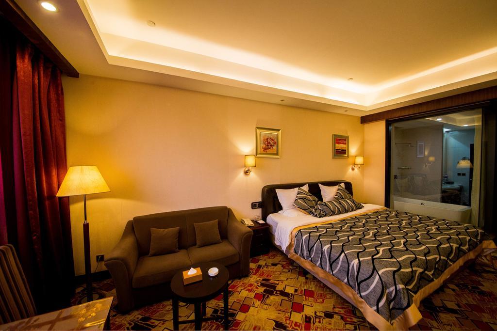 Jingzhou International Hotel 石家荘 エクステリア 写真