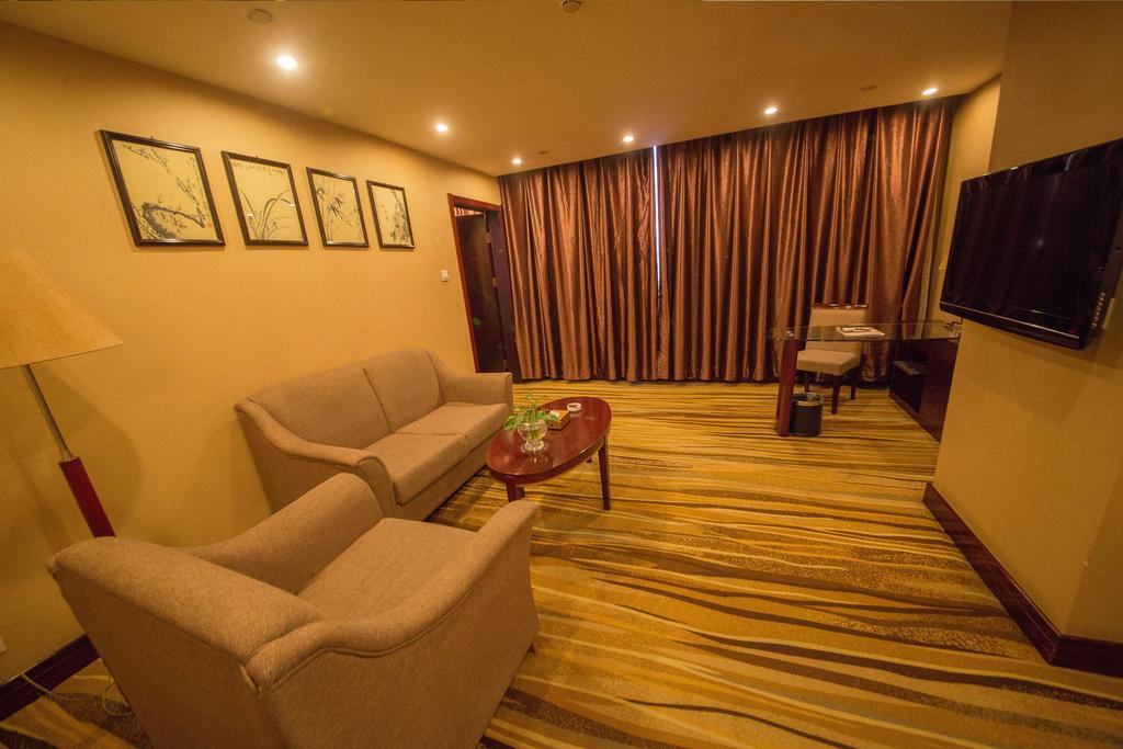 Jingzhou International Hotel 石家荘 エクステリア 写真