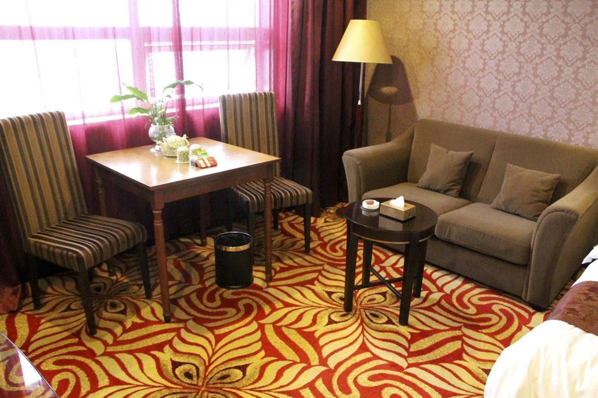 Jingzhou International Hotel 石家荘 エクステリア 写真